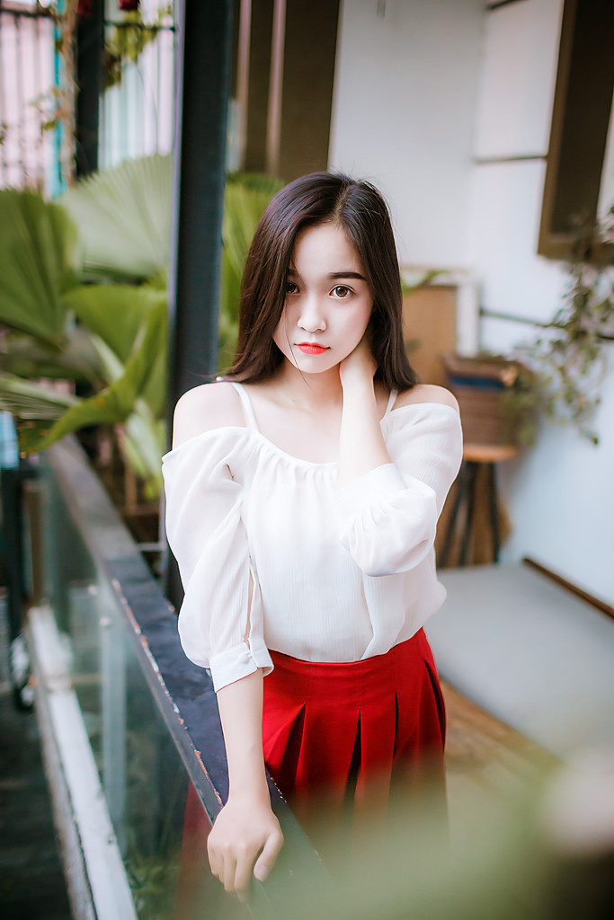 消失的夫妻女主生前照